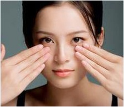Xoa bóp bấm huyệt giảm cân