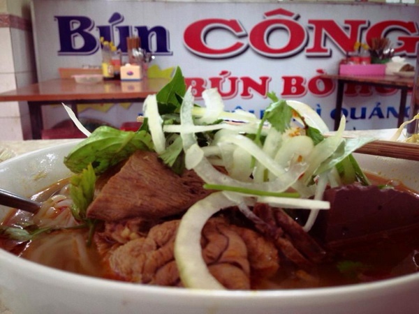 Bún bò Công - quán ăn có tiếng ở Đà Lạt