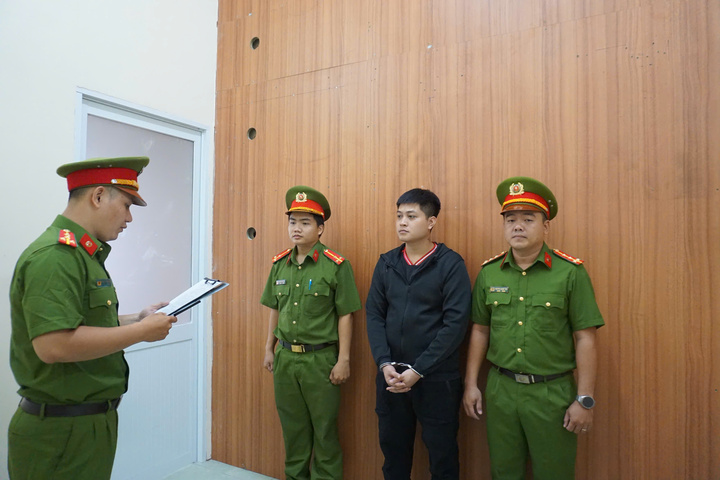 Vay 20 triệu, người phụ nữ phải trả hơn 400 triệu vì lãi ‘cắt cổ’